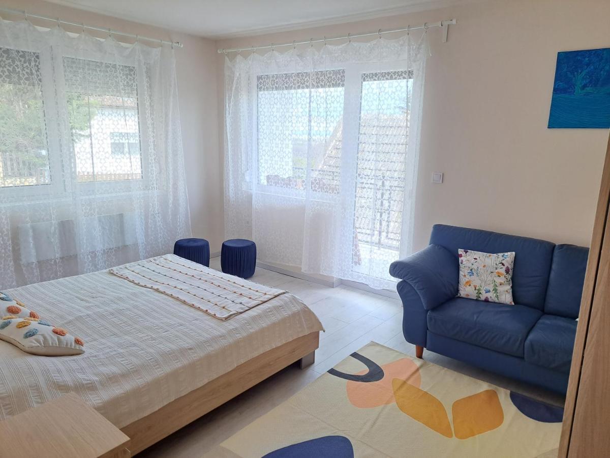 Corner Vendeghaz - Holiday home Zanka